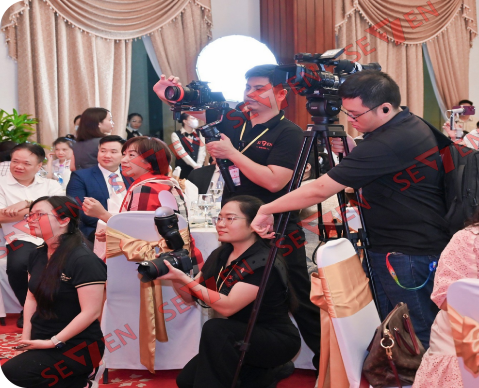 Dịch vị quay chụp