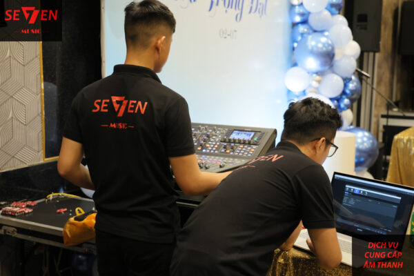 âm thanh sự kiện