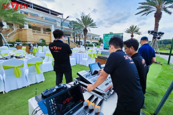 Loa Electro-Voice EVOLVE 90